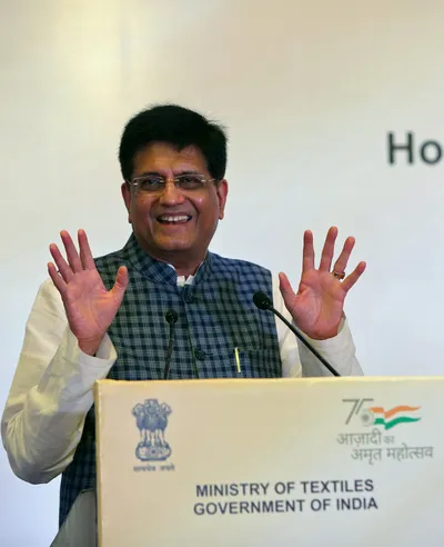 piyush goyal holds talks with wto chief on free  equitable trade