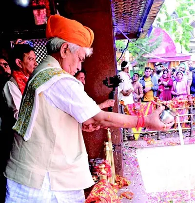 mela kheer bhawani   lg pays obeisance  lays foundation stone for yatri bhawan