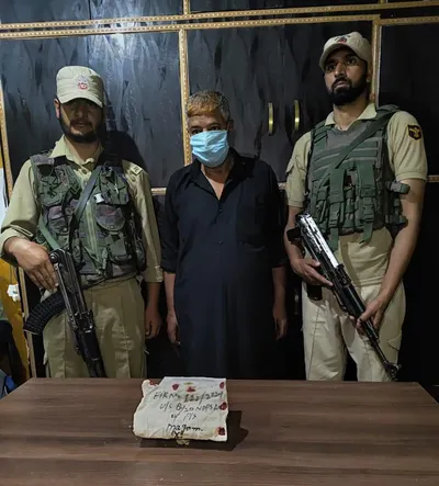 drug peddler held with contraband substance in budgam  police