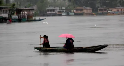 at minus 2 6 degree celsius  srinagar records coldest night of season