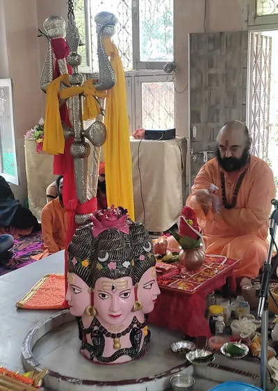 chhari mubarak rituals at shankaracharya temple on aug 4  mahant deependra giri