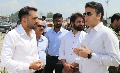 dc srinagar conducts extensive tour of city