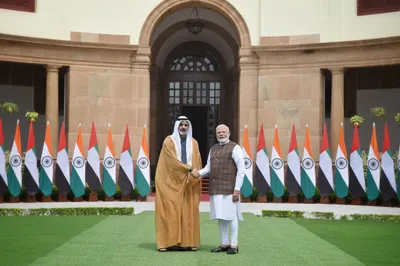 pm modi holds talks with abu dhabi crown prince