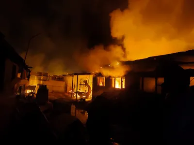 two houses  two bakery shops gutted in an overnight fire mishap in bandipora