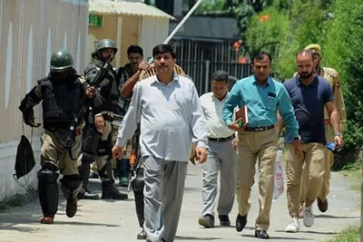 nia attaches two more properties in terror funding case in kashmir