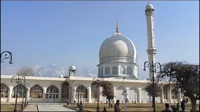 hazratbal shrine and moi e muqaddas   the soul of kashmir