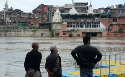 why rains trigger flood scare in kashmir 