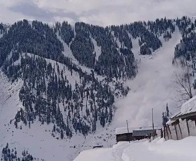 jkdma issues fresh avalanche warning in nine j k districts