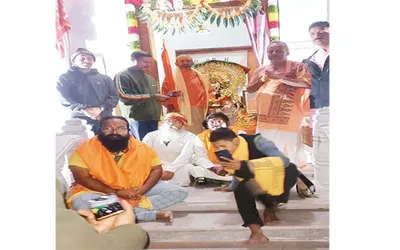 navratra celebrations held at sharda temple at loc