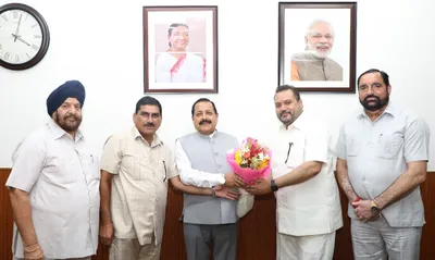 west pak refugees’ delegation calls on dr jitendra