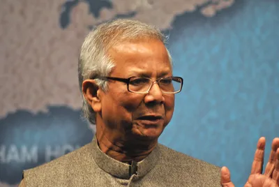 nobel laureate muhammad yunus sworn in as head of bangladesh s interim govt