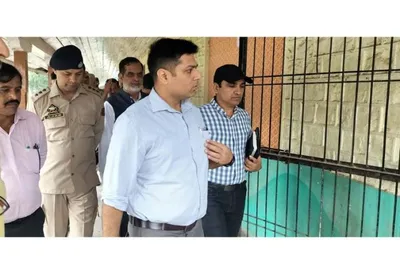 deo inspects election facilities in surankote