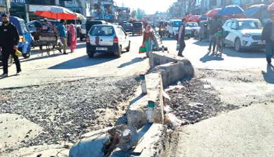 lingering smart city works cause persistent traffic jams in srinagar