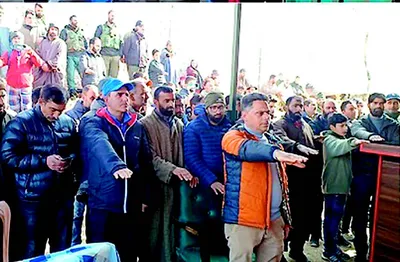 pathways to progress   viksit bharat sankalp yatra resonates in pahalgam