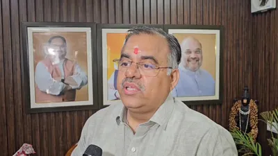 chugh hails centre s decision to lift ban on employees joining rss