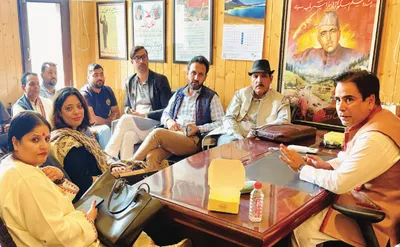 tanvir sadiq chairs meeting of nc s media  sm functionaries