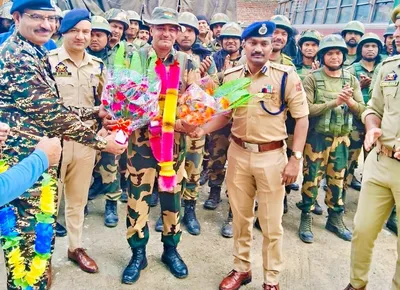 district police anantnag welcome capf coys for election duty