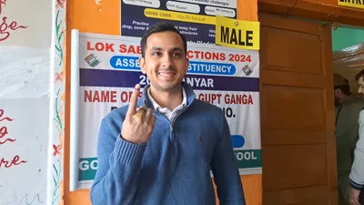 arhan bagati cast his vote in srinagar  appeals people to turn up in large numbers