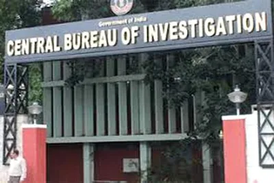 cbi arrests sdh sopore official in bribery case