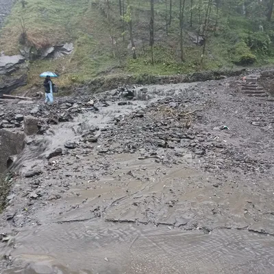landslide blocks dkg bufliyaz road