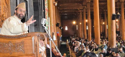 ready to engage with centre  mirwaiz umar