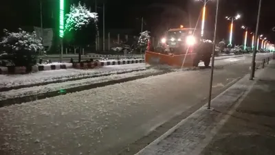 jammu srinagar highway blocked after fresh snowfall