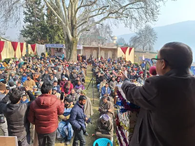 dir sericulture inaugurates resham krishi mela at manasbal