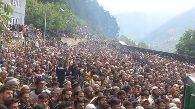 lakhs of devotees throng baba nagri shrine on annual urs in ganderbal