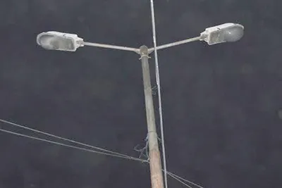 non functional streetlights take toll on daga kadal residents