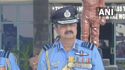 air chief marshal chaudhari visits tangdhar  uri   interacts with soldiers  celebrates dussehra with them