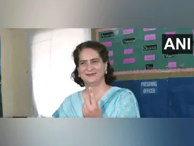 congress  priyanka gandhi casts her vote  says proud of being in india bloc