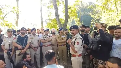 by helping soldiers without any greed  people proved kashmiri’s natural desire to help  dgp