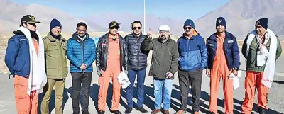 an 32 kargil courier service starts   air force pilots hailed for service