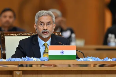 jaishankar discusses bilateral issues  with chinese politburo member wang yi