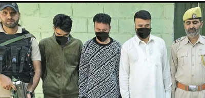 3 arrested with counterfeit gold biscuits in kupwara  police