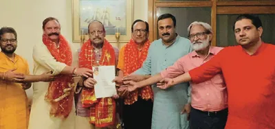 delegation urges rana  sharma to include demand in bjp manifesto