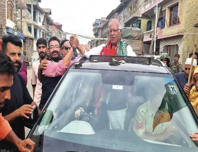 karra leads road show from batamaloo