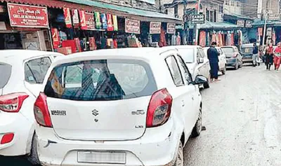 narrow roads in downtown lead to persistent traffic jams