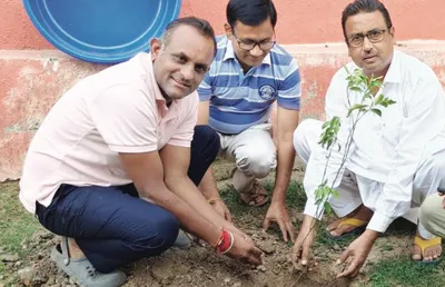 nit srinagar organises plantation drive  ek ped maa ke naam 