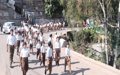 rss organises path sanchalan in rajouri