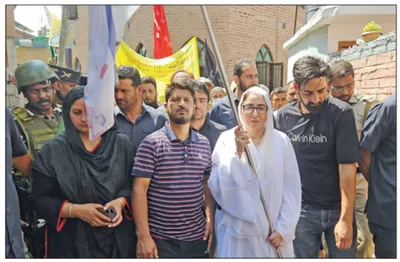 dr andrabi joins ashura procession in ganderbal