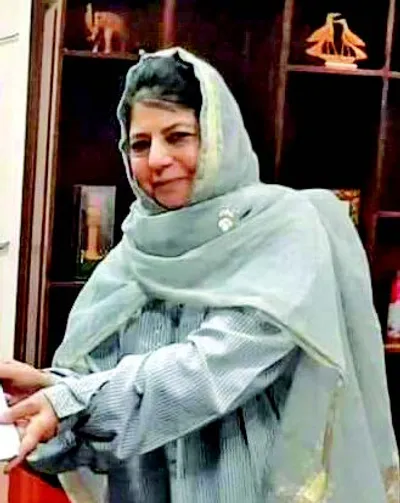 mehbooba mufti asks people to cast their votes