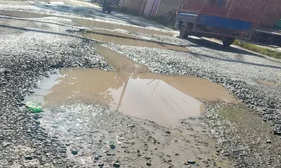 caved in portion of burzahama hazratbal road hits vehicular movement