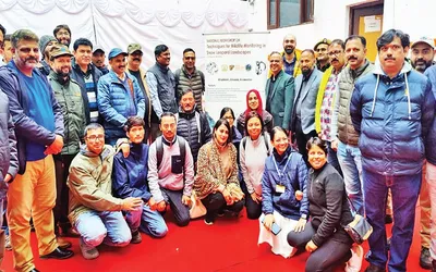 techniques for wildlife monitoring in snow leopard landscapes   national workshop begins at bhaderwah