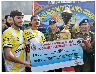 atletico fc win police martyrs football tournament in kupwara