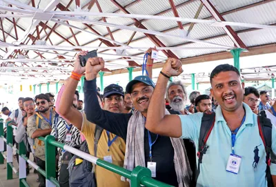 amarnath yatra crosses 1 30 lakh mark in 6 days  fresh batch of around 7000 pilgrims leaves from jammu