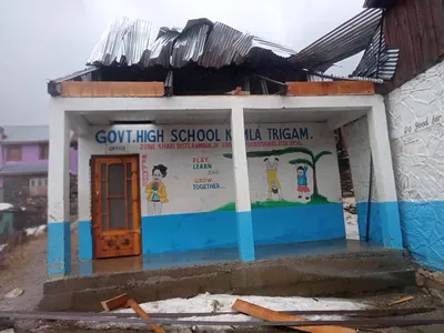 rooftops damaged as gusty winds wreak havoc in ramban  south kashmir