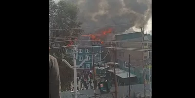 fire engulfs school in rajbagh