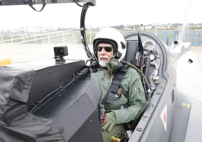 pm successfully concludes tejas fighter jet sortie