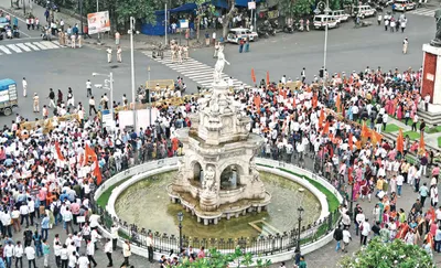 politics over collapse of shivaji statue turns into a major election issue in maharashtra